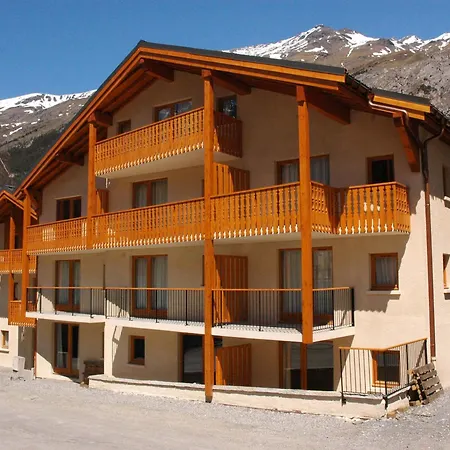 7 Pers. Au Centre De Val Cenis, Proche Pistes Et Commodites - Fr-1-508-7 Lanslevillard